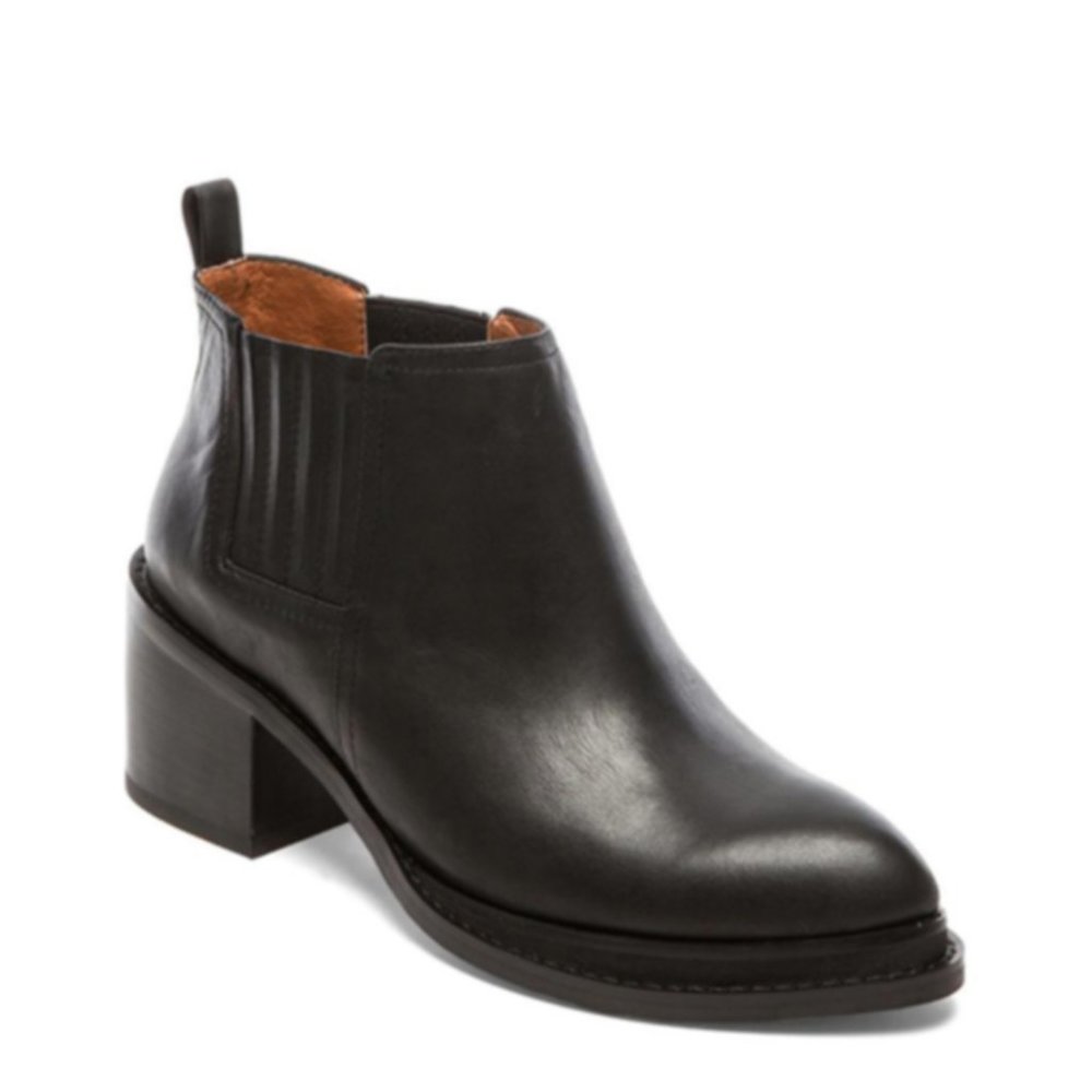 JEFFREY CAMPBELL BLACK LEATHER ANKLE BOOTS